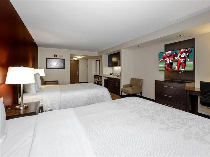 Red Roof Inn Plus+ & Suites Malone Kültér fotó