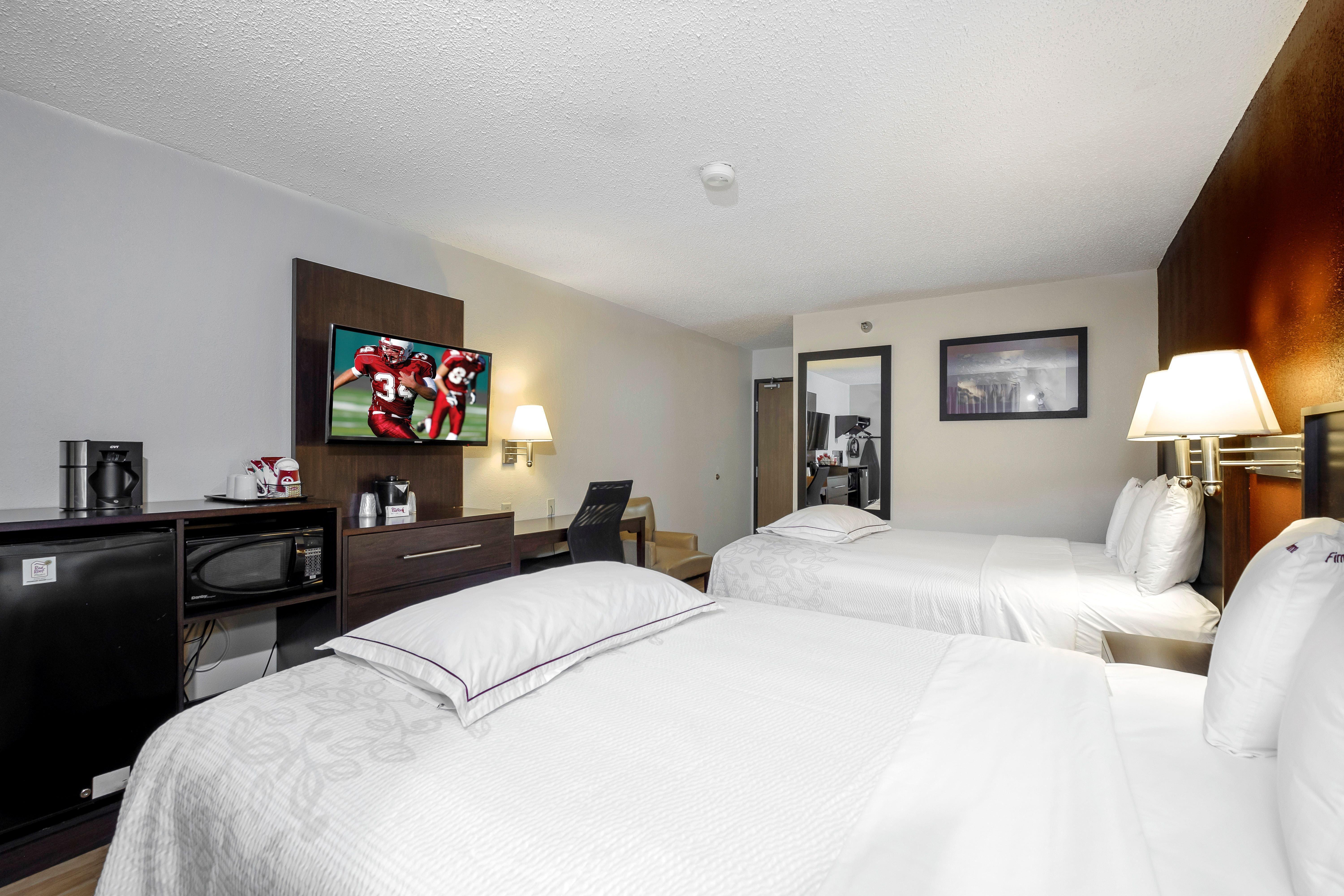 Red Roof Inn Plus+ & Suites Malone Kültér fotó