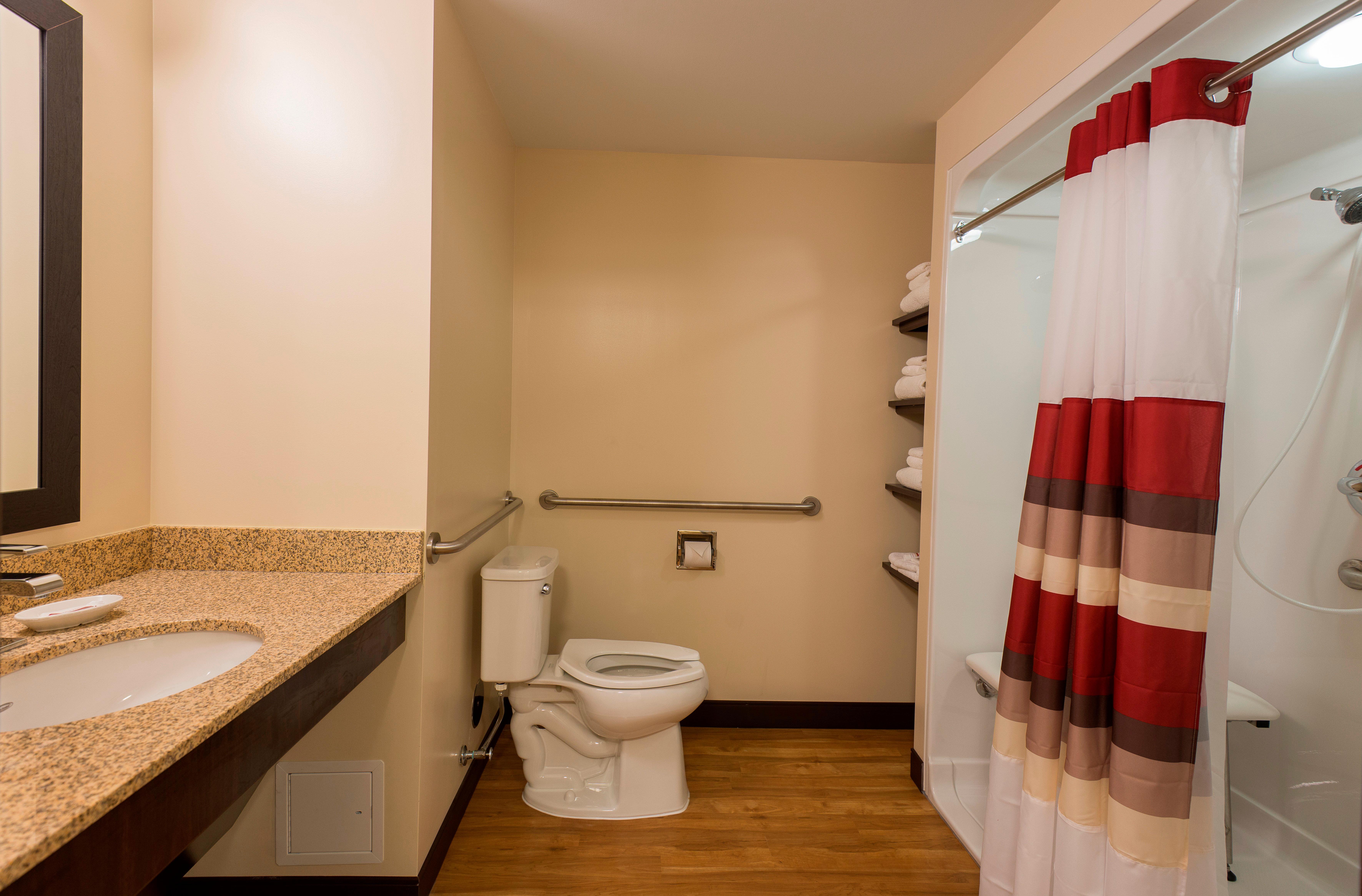 Red Roof Inn Plus+ & Suites Malone Kültér fotó